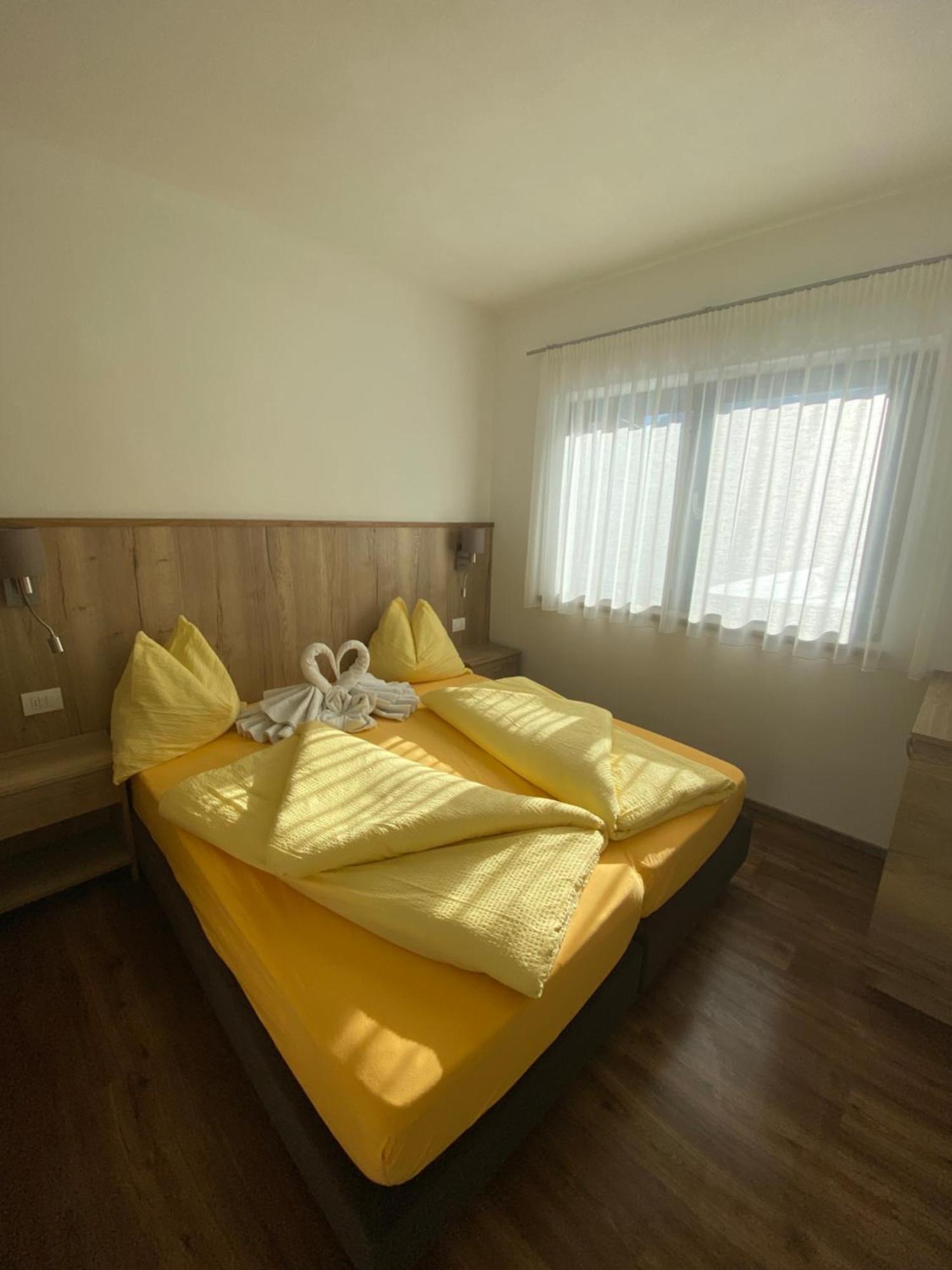 Alfred Ties Apartments Сан Вигилио ди Маребе Екстериор снимка