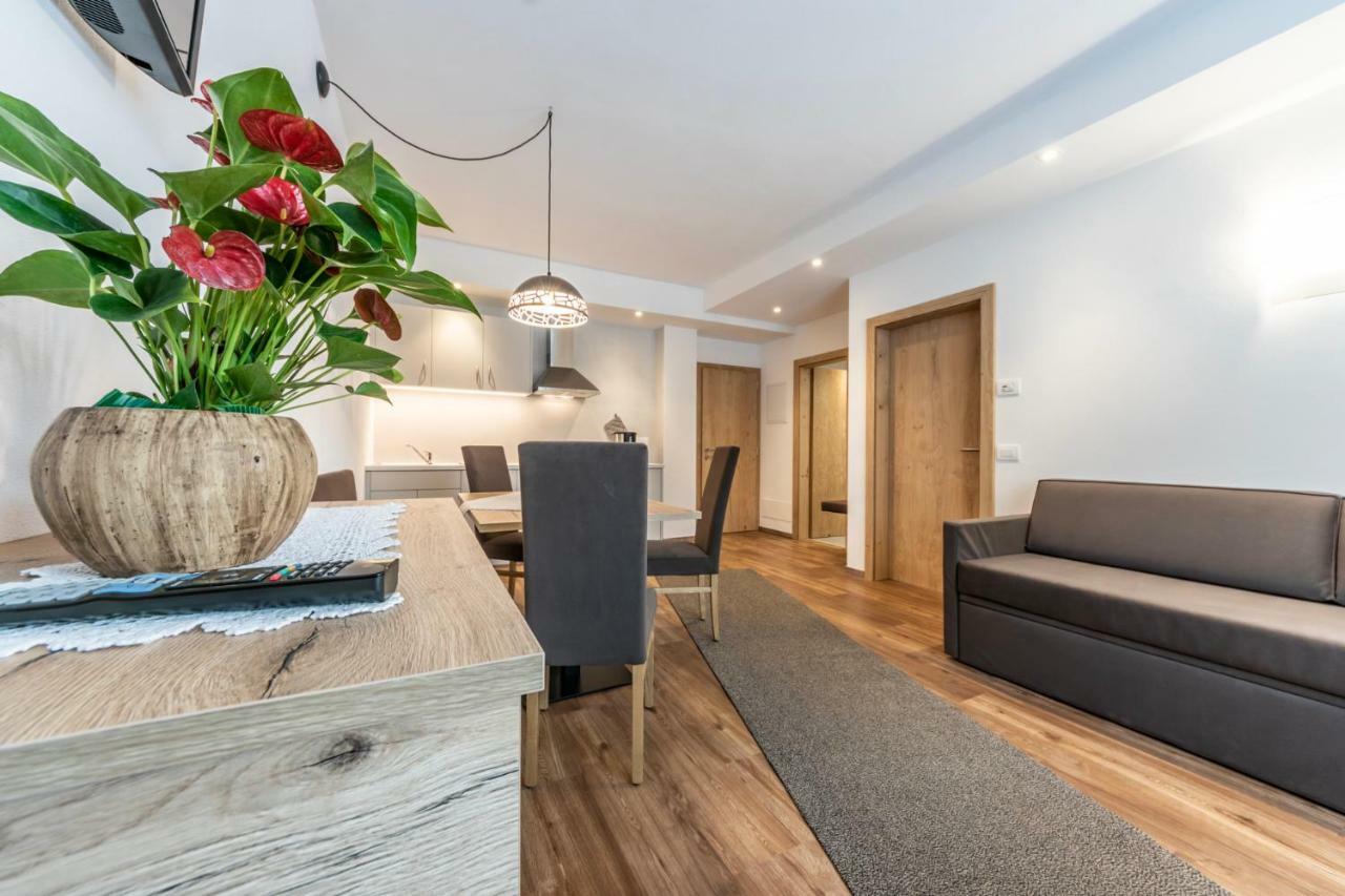Alfred Ties Apartments Сан Вигилио ди Маребе Екстериор снимка